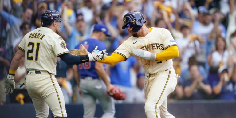 noticia-mlb-Cual-descanso-Cerveceros-se-imponen-con-contundenc