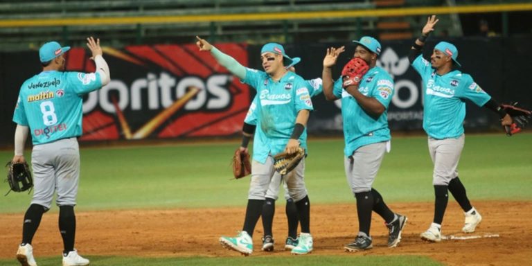 noticia-mlb-Ofensiva-de-Bravos-marcho-a-todo-motor-y-le-propin