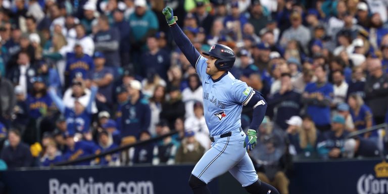 noticia-mlb-Springer-empato-a-Bernie-Williams-en-la-lista-de-H