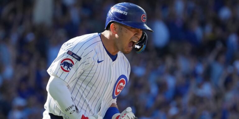 noticia-mlb-Un-inspirado-Suzuki-lidero-a-los-Cachorros-en-el-J