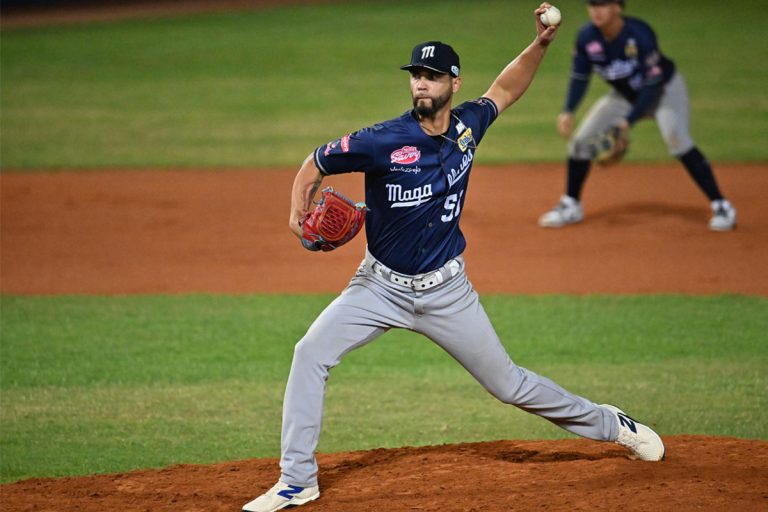 Claudio_Alex_01_Abrir