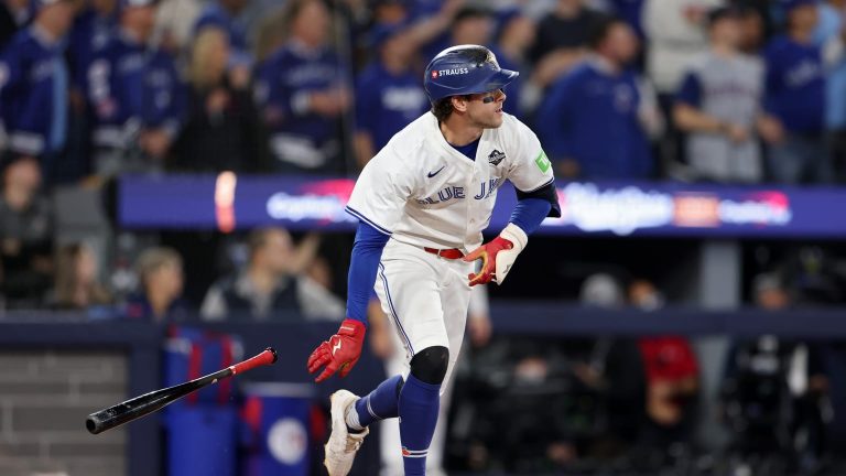 Ernie-Clement-impone-record-de-hits-en-postemporad