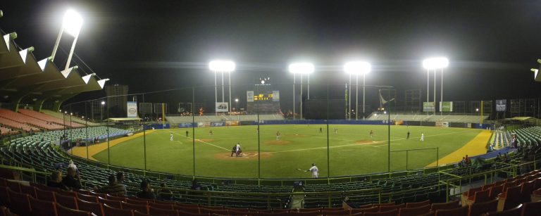 Hiram_Bithorn_Stadium