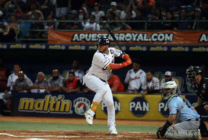 Omar-Alfonzo-Foto-Prensa-Caribes-20-11