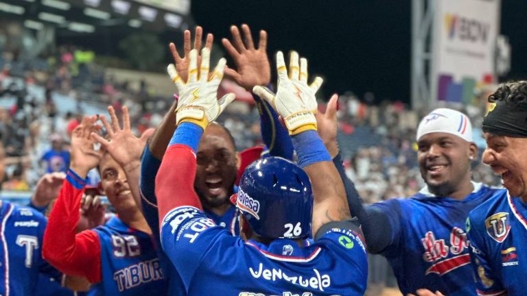 photo_2025-11-23_22-10-33