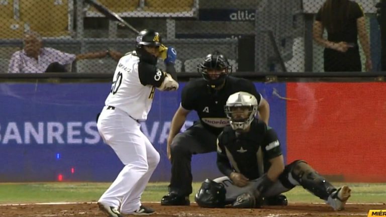 Aneury-Tavarez-remolca-la-1ra-de-las-Aguilas-1312