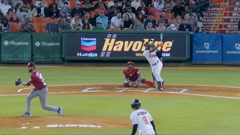 Doblete-impulsador-de-Bryan-De-La-Cruz-28122025