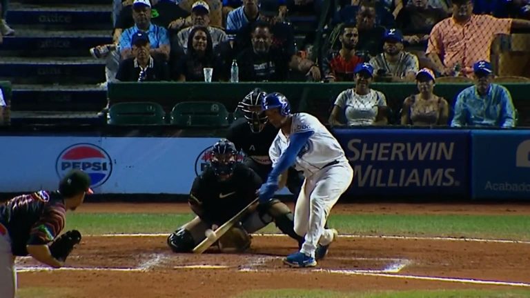 Francisco-Mejia-pega-4-hits-en-triunfo-21122025