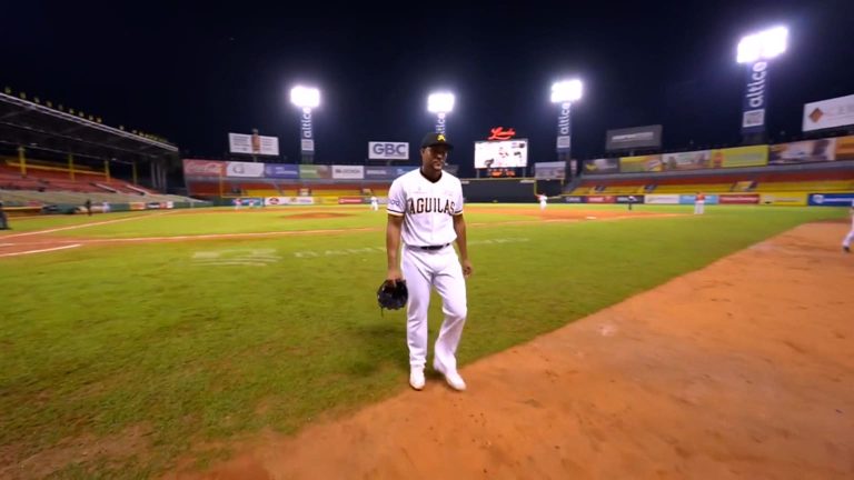 Jeurys-Familia-cierra-el-7mo-con-doble-play-24122