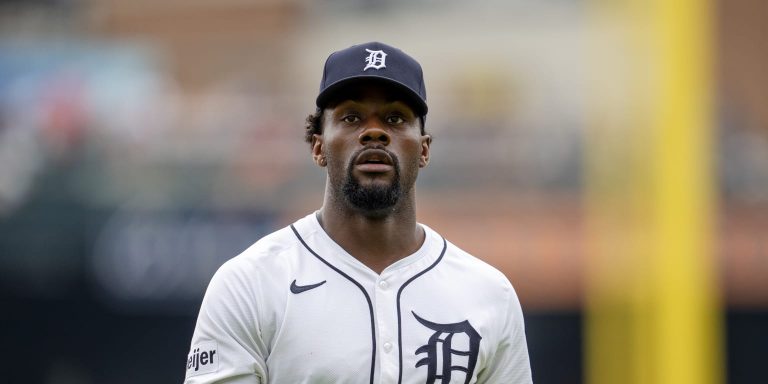 noticia-mlb-Cerveceros-suman-profundidad-en-los-jardines-tras-