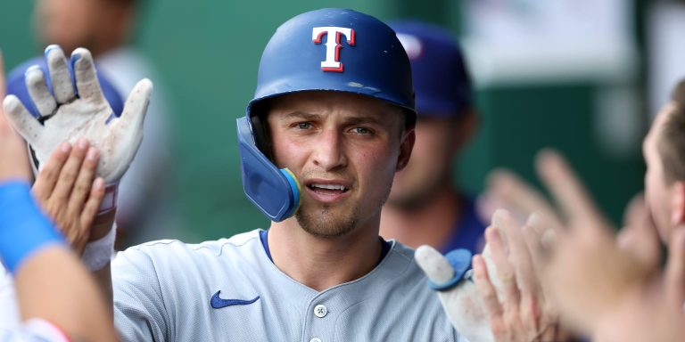 noticia-mlb-Los-Rangers-aseguran-que-no-estan-tratando-de-camb