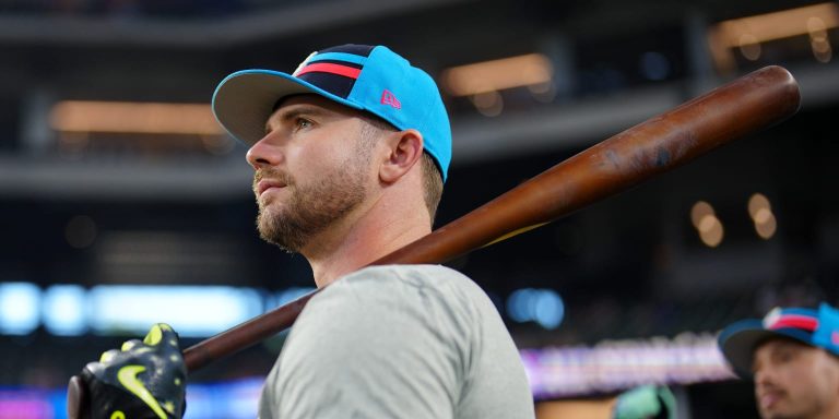 noticia-mlb-Por-esta-razon-el-bate-del-Oso-Polar-brillara-en