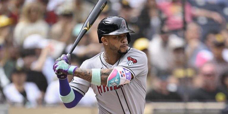 noticia-mlb-Se-enciende-el-mercado-de-la-2B-Marte-Hoerner-y-