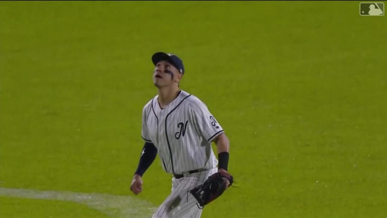 Brandon-Villarreal-saca-un-gran-out-en-home-31122