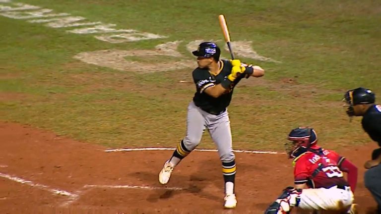 Doble-productor-de-Cristhian-Adames-11012026