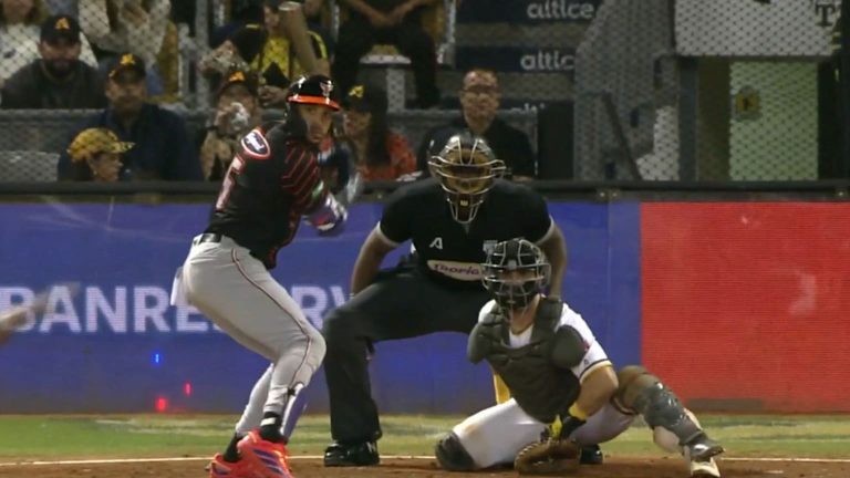 Los-Toros-anotan-tres-carreras-en-la-2da-30122025