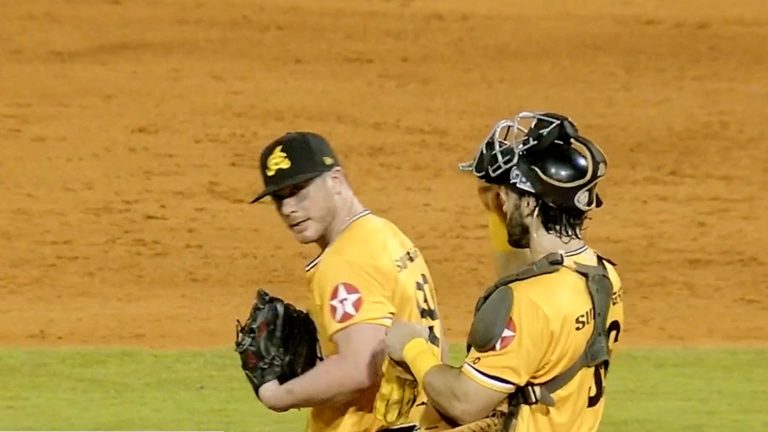 Matt-Foster-sella-la-victoria-vs