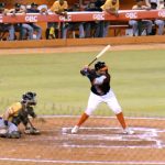 Onix-Vega-pega-HR-de-dos-carreras-en-la-3ra-20012