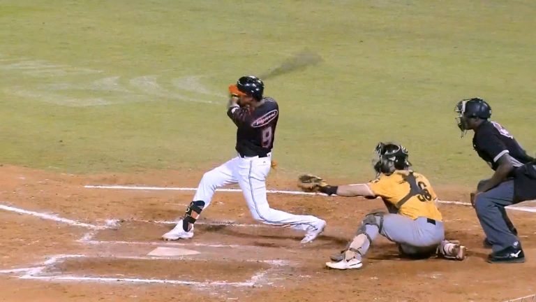 Sergio-Alcantara-empata-el-partido-en-la-7ma-2001