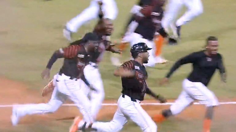 Toros-pasan-a-la-final-20012026