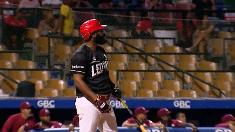 Yamaico-Navarro-conecta-un-cuadrangular-17012026