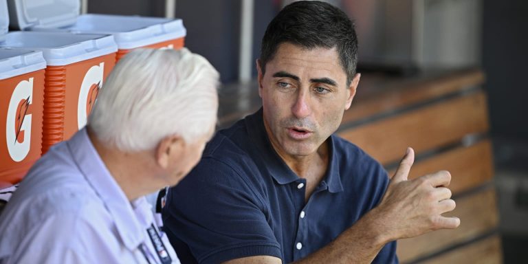 noticia-mlb-Cambiarian-los-Padres-a-un-relevista-para-reforzar