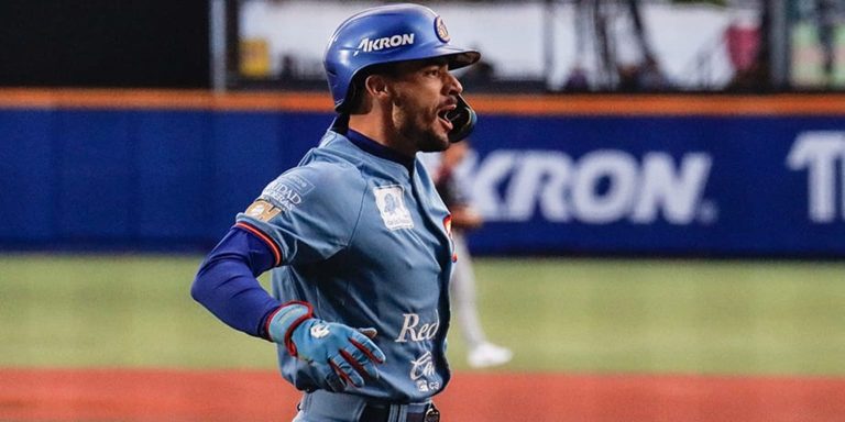 noticia-mlb-Charros-blanquean-a-Tomateros-y-se-colocan-a-un-tr