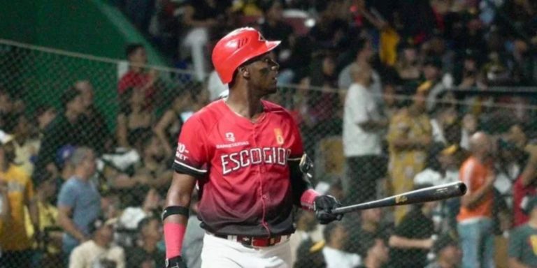 noticia-mlb-Leones-amplian-ventaja-y-se-acercan-a-final-en-la-
