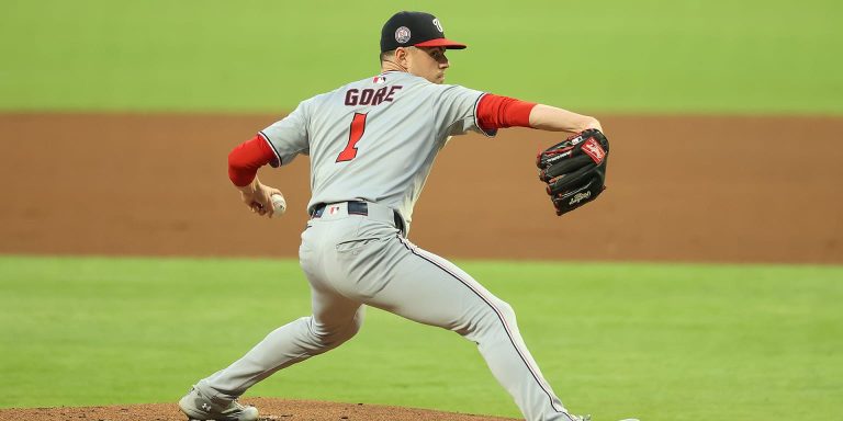 noticia-mlb-MacKenzie-Gore-pasa-de-Nacionales-a-Rangers-en-un-1-1