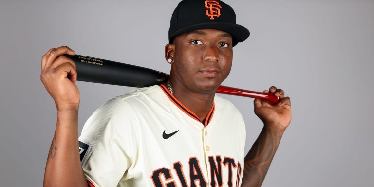 noticia-mlb-Yankees-reclaman-via-waivers-al-excotizado-prospec