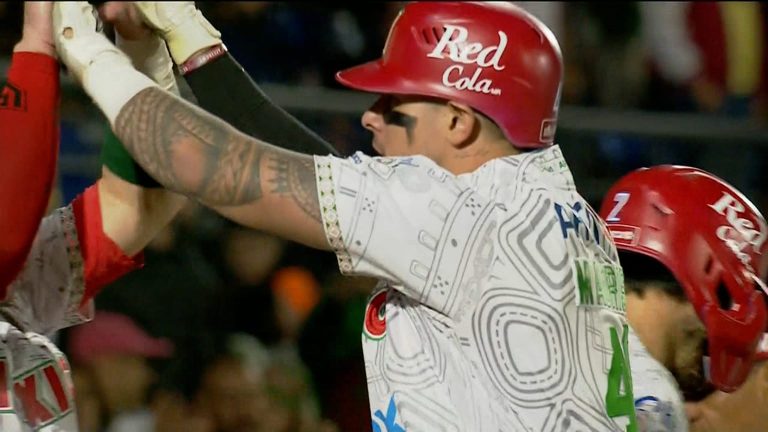 Bligh-Madris-pega-un-jonron-de-2-carreras-0702202