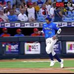 MAGALLANES-DE-VENEZUELA-SE-VA-ARRIBA-ANTE-CUBA-en-la-baja-del-1er-inning-con-remolcadas-de-HERNAN-PEREZ-y-RENATO-NUNEZ
