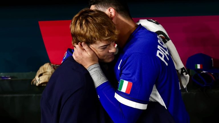 Antonacci-amplia-ventaja-con-HR-de-dos-carreras-1