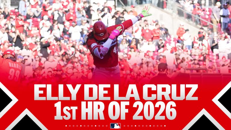 Elly-De-La-Cruz-pega-cuadrangular-en-la-5ta-28032