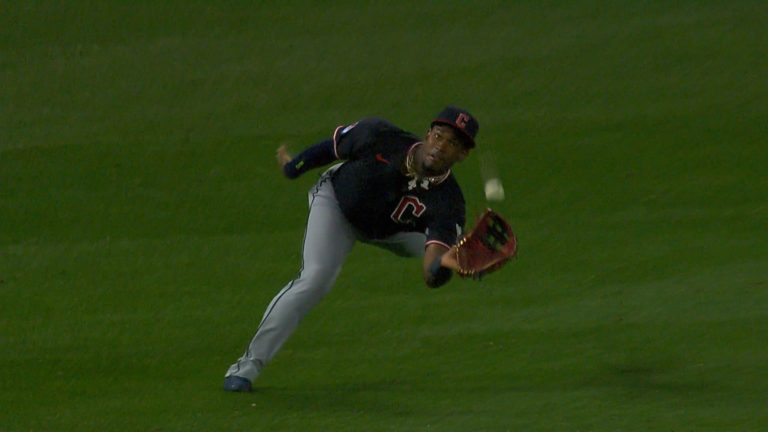 Gran-atrapada-de-Martinez-en-la-5ta-28032026