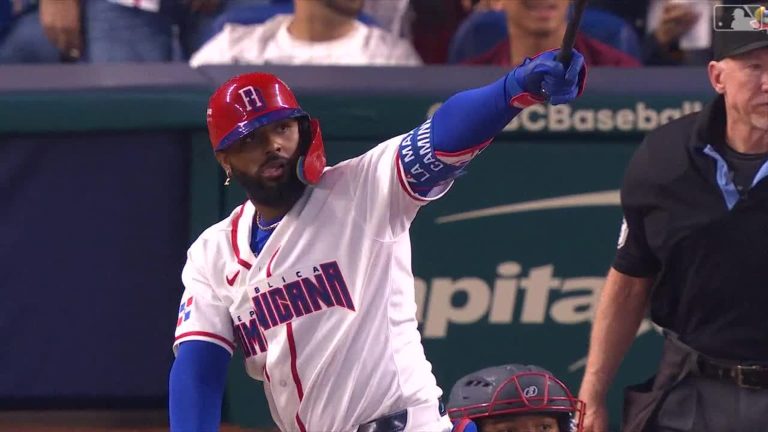 Junior-Caminero-pega-jonron-de-tres-carreras-0803-1