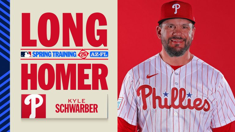 Kyle-Schwarber-empuja-dos-con-jonron-en-el-8vo-22