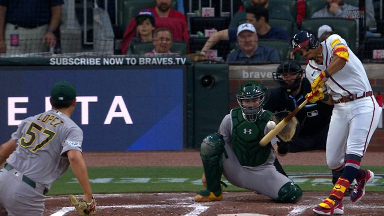 Mauricio-Dubon-impulsa-2-carreras-con-un-sencillo-