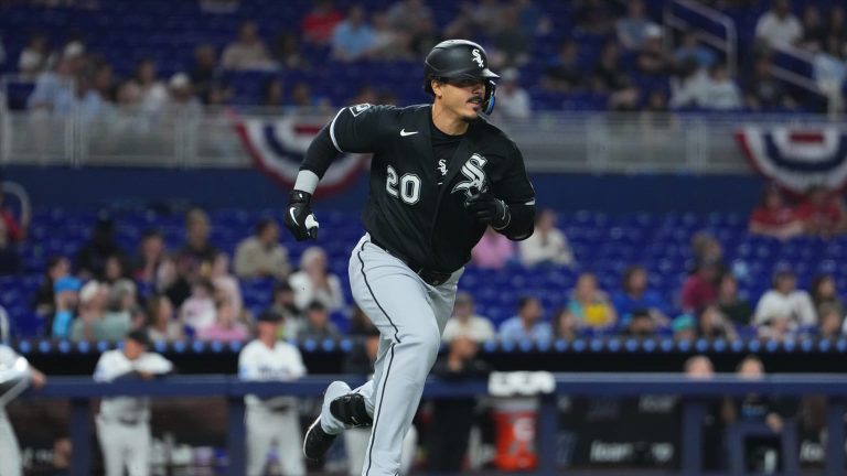 Miguel-Vargas-batea-un-sencillo-remolcador-300320