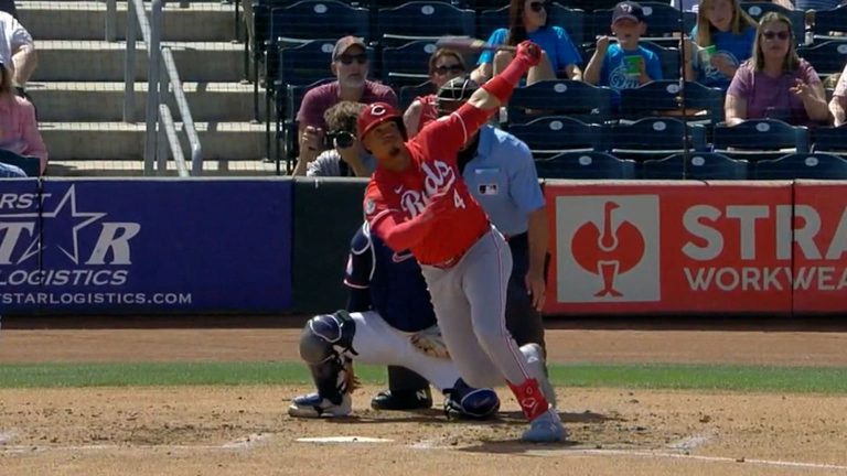 Noelvi-Marte-pega-HR-solitario-22032026