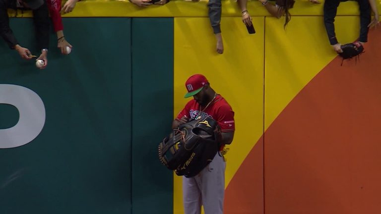 Randy-Arozarena-firme-con-Mexico-06032026