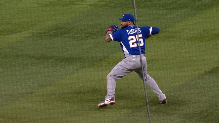 Torres-retira-a-Munguia-en-el-plato-09032026