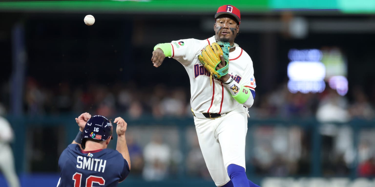 noticia-mlb-A-casi-100-mph-Severino-tira-FUEGO-en-semifinal-an