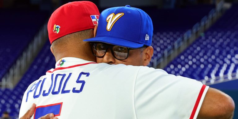 noticia-mlb-Abrazos-antes-de-la-guerra-La-camaraderia-domin
