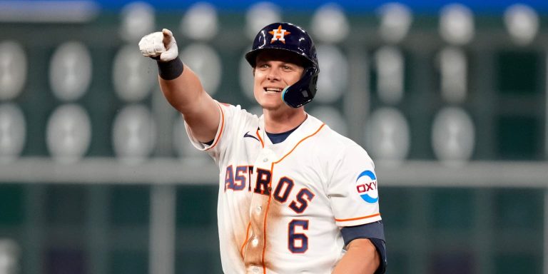 noticia-mlb-Astros-reaccionan-con-11-carreras-consecutivas-y-c