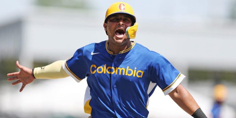 noticia-mlb-Bates-de-Colombia-cobran-vida-para-vencer-a-Panama