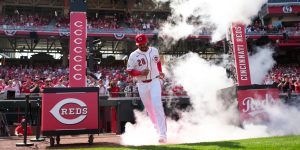 noticia-mlb-Como-en-los-viejos-tiempos-Suarez-conecta-HR-decis