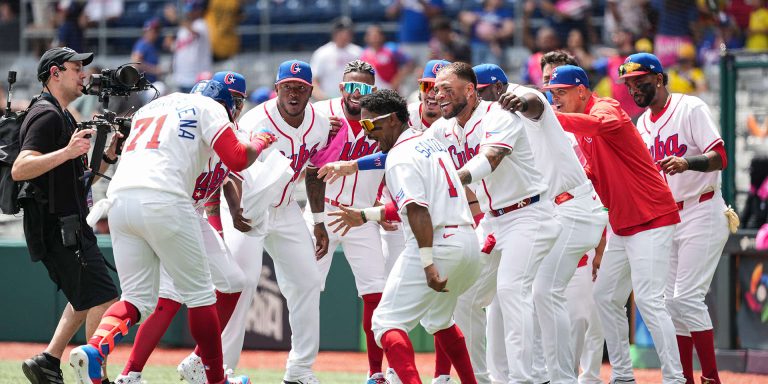 noticia-mlb-Cuba-se-apoya-en-poder-errores-de-Colombia-para-m