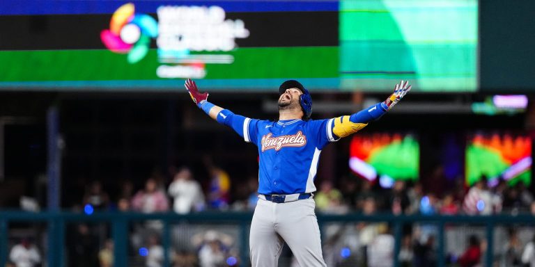 noticia-mlb-De-heroe-en-el-Clasico-a-la-rutina-en-Cincinnati-