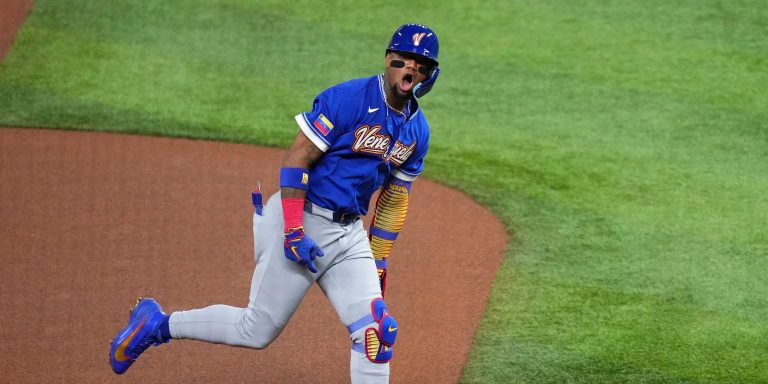 noticia-mlb-Inicio-de-pelicula-Acuna-y-Ohtani-abren-el-Venezue